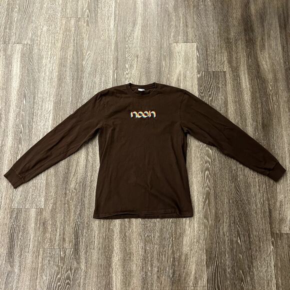 EUC Noah NYC Embroidered Rainbow Logo Brown Long Sleeve T-Shirt Sz M Streetwear - Picture 6 of 13